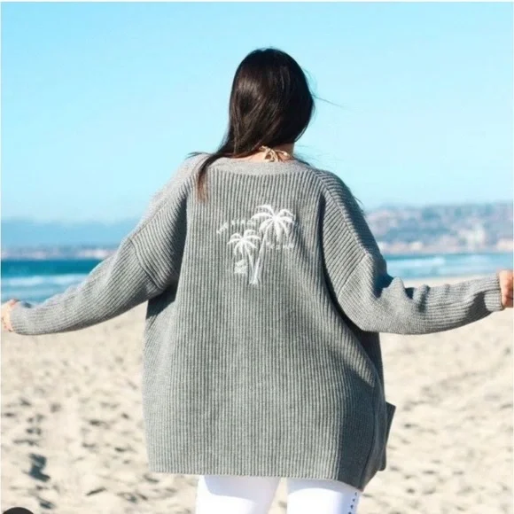 SOLD! THE BEACH PEOPLE Gray Twin Palms Chunky Knit Open Front Cardigan XL/2XL - Picture 5 of 16